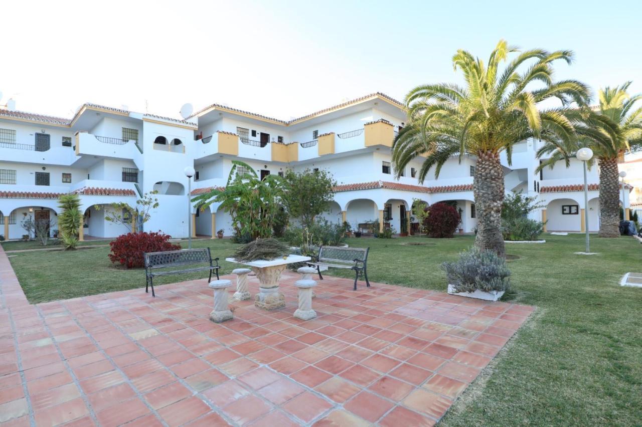 Kion Beach Appartment Mijas-Costa Malaga Exterior photo