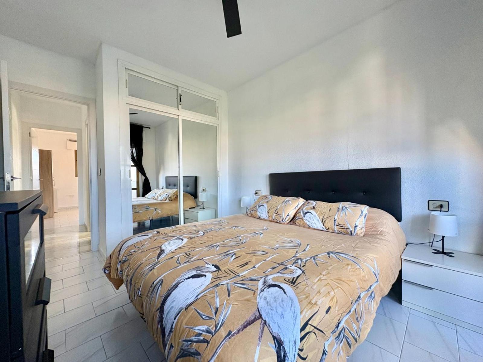 Kion Beach Appartment Mijas-Costa Malaga Exterior photo
