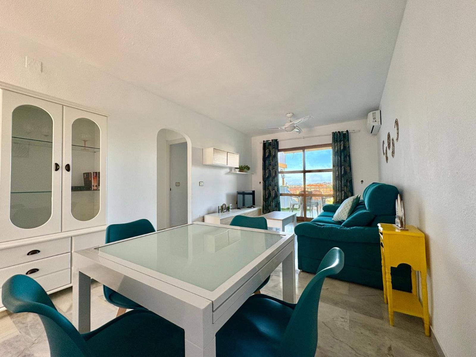 Kion Beach Appartment Mijas-Costa Malaga Exterior photo